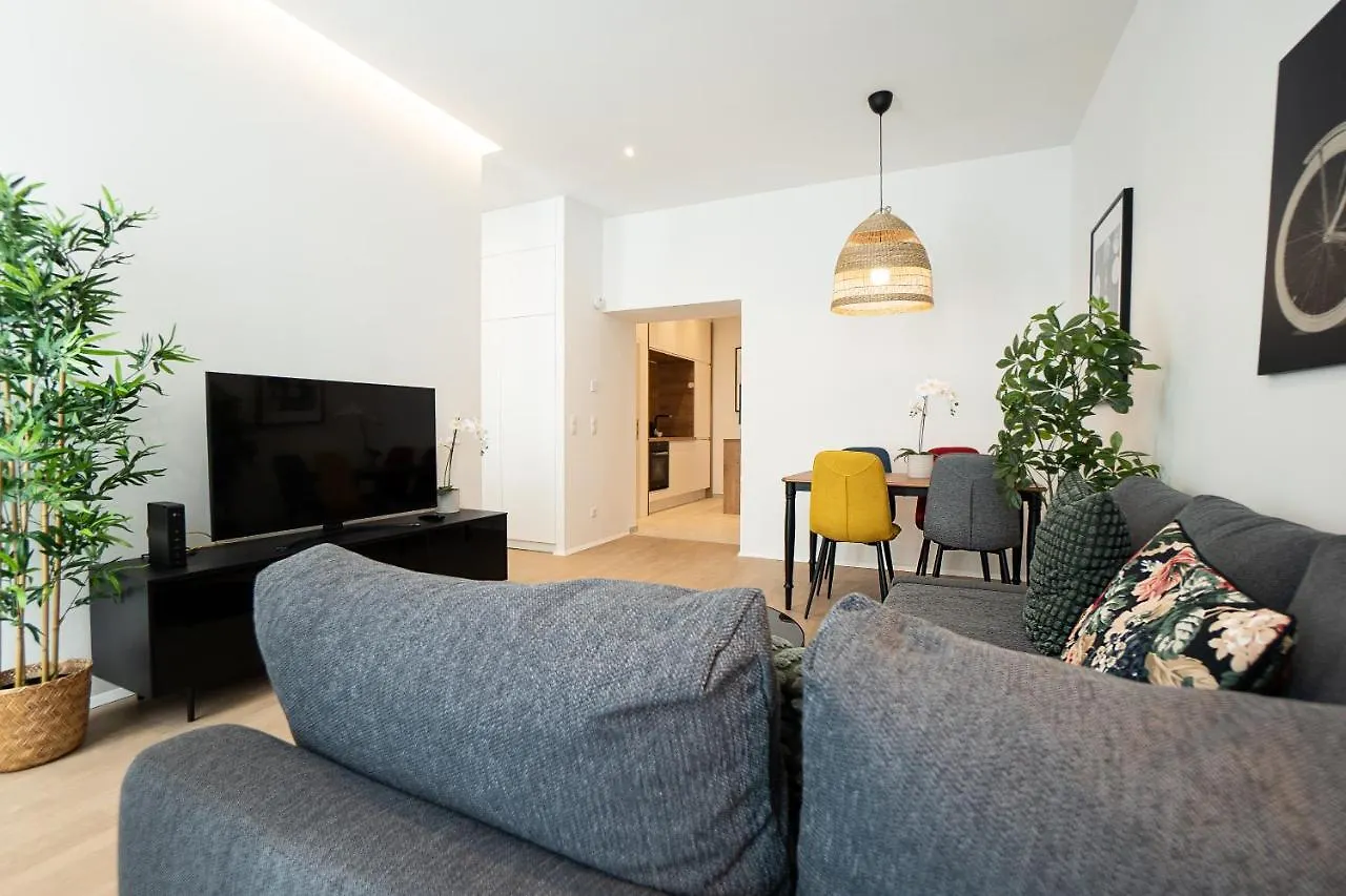 Posh Studio With A King-Size Bed And Modern Design 비엔나